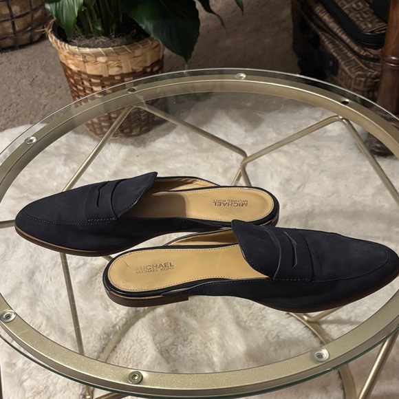 Michael Kors Dark Navy Blue Geri Suede Slides - Picture 3 of 5